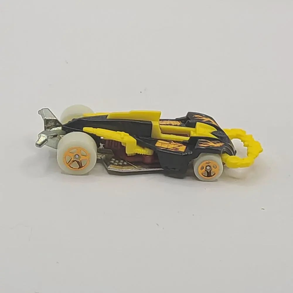 Hotwheels Wattzup Yelow Car Hot Graphics Glow In The Dark Wheels